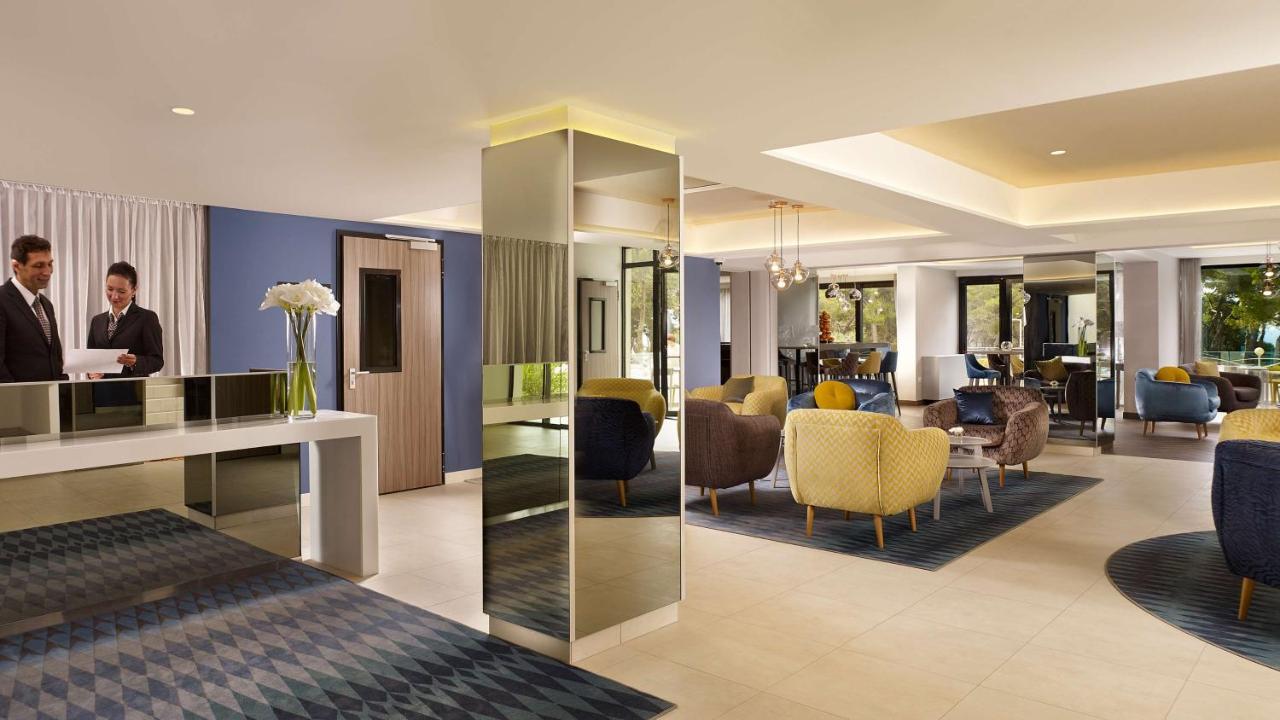 Hotel Park Plaza Arena 3*
